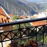 Delphic Moments Ii - Spacious 3br 2ba With View